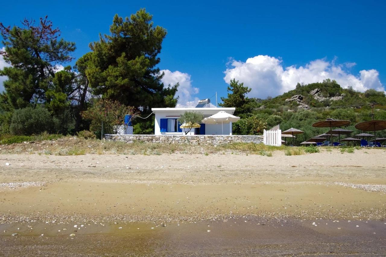 House Kokkalas On The Beach 피르가디키아 외부 사진